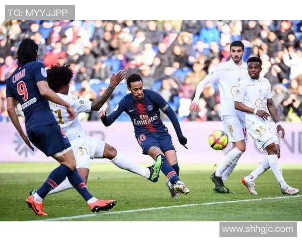 世界杯精彩对决巴黎圣日耳曼与里昂1比1平局引发转会热议